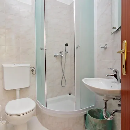 Appartement By The Sea Duce, Omis - 5987 Duće